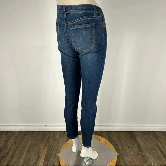 Old Navy Rockstar Super Skinny Jeans  8 - Picture 4 of 13